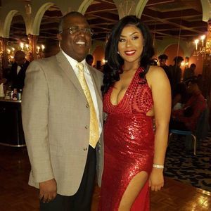 Meet your Posher, Sabine